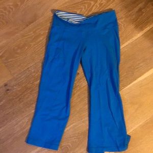 Blue lululemon cropped flared pants